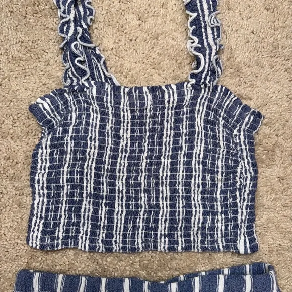🖤Hollister Blue and White Striped Two-Piece Set - Picture 4 of 6